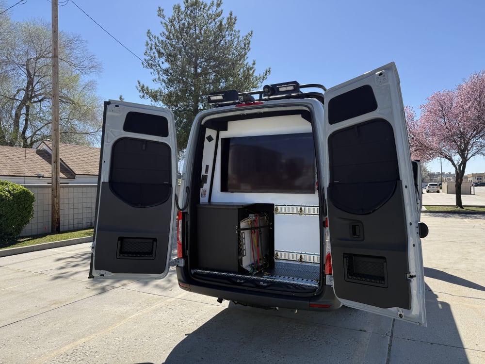 15' Mobile Drone Deployment Van 